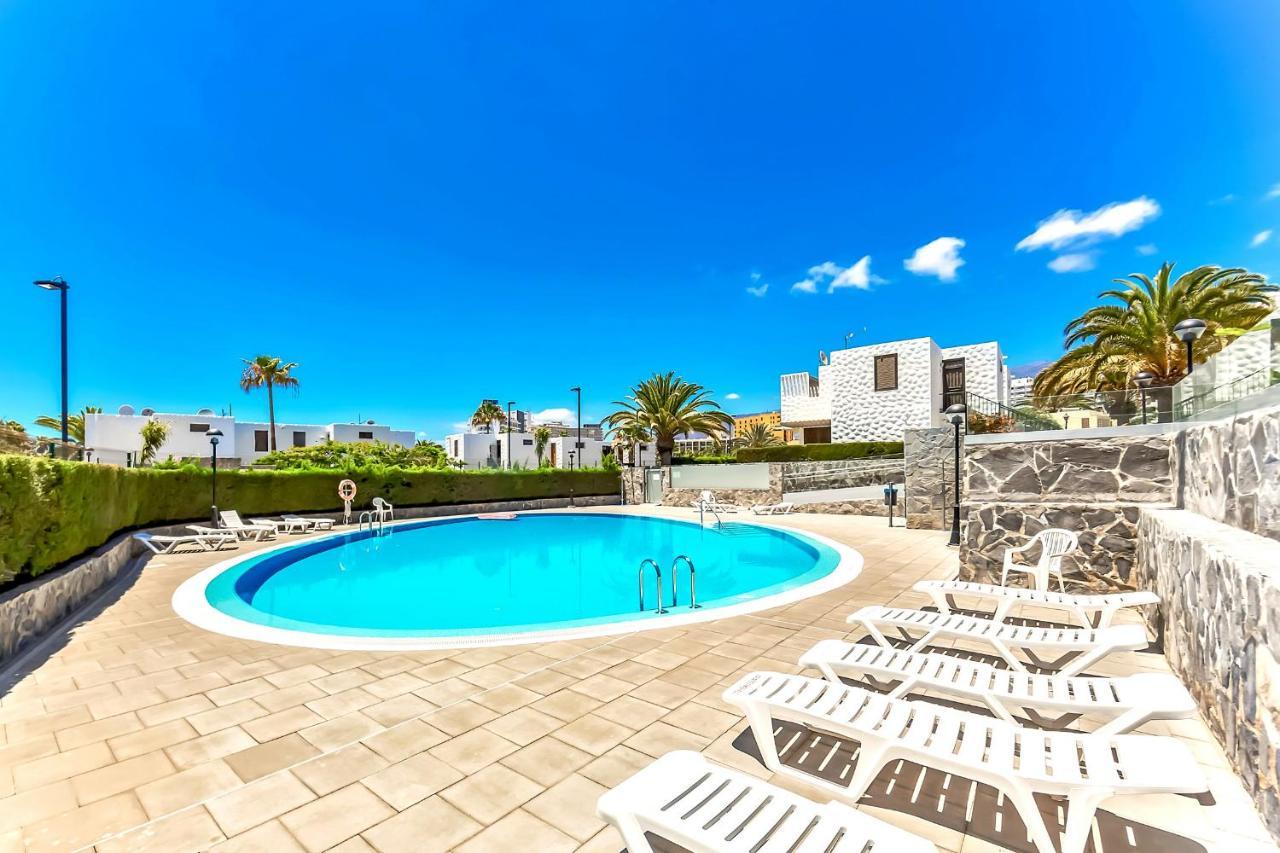 Apartment Near Playa De Las Americas With Wifi And Pool, Tenerife Sur المظهر الخارجي الصورة