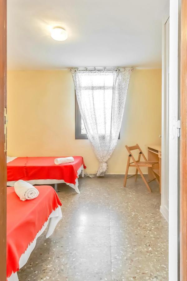 Apartment Near Playa De Las Americas With Wifi And Pool, Tenerife Sur المظهر الخارجي الصورة